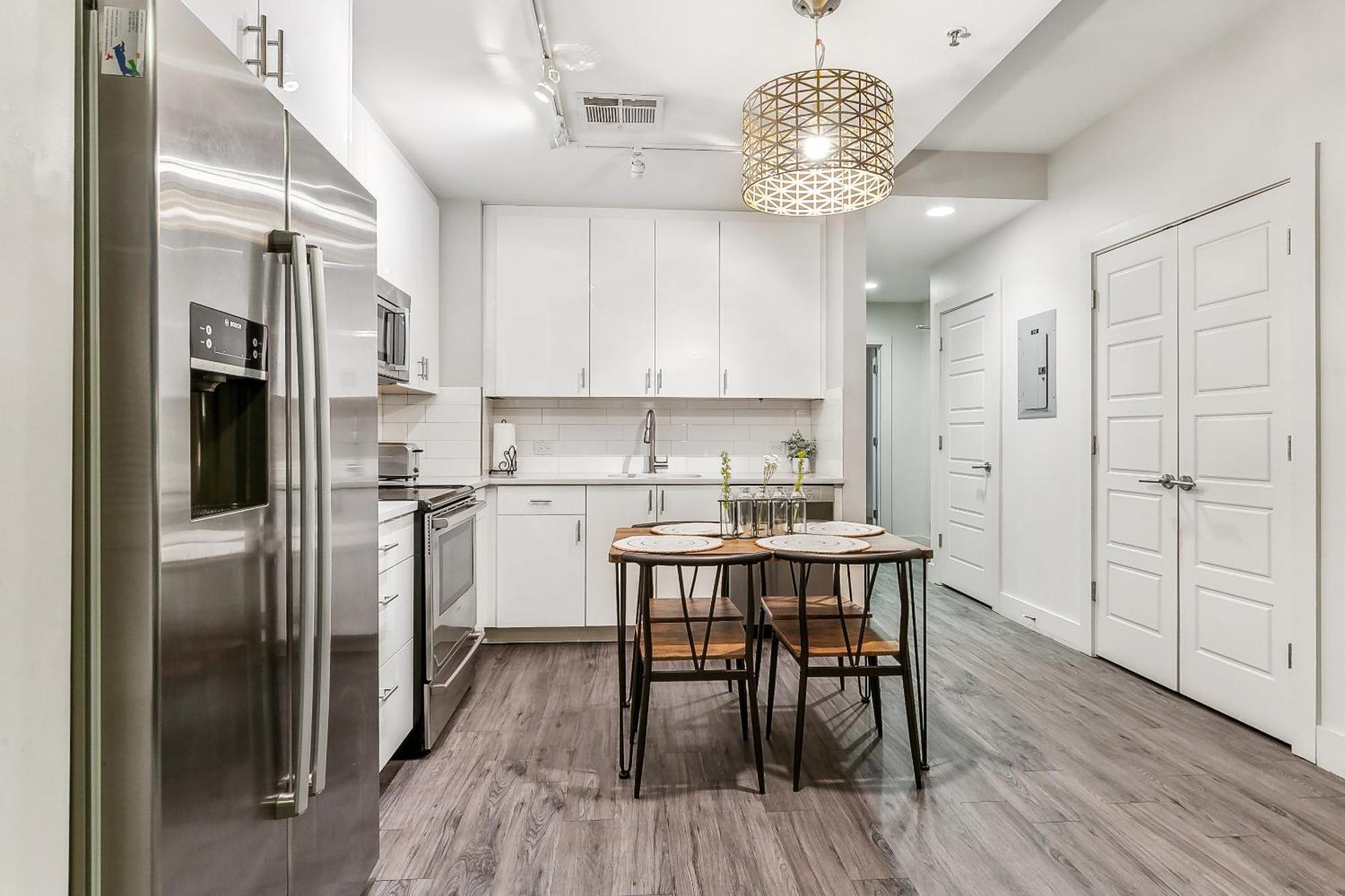 Upscale Condos And Penthouses Close To Canal And Bourbon St Новый Орлеан Экстерьер фото