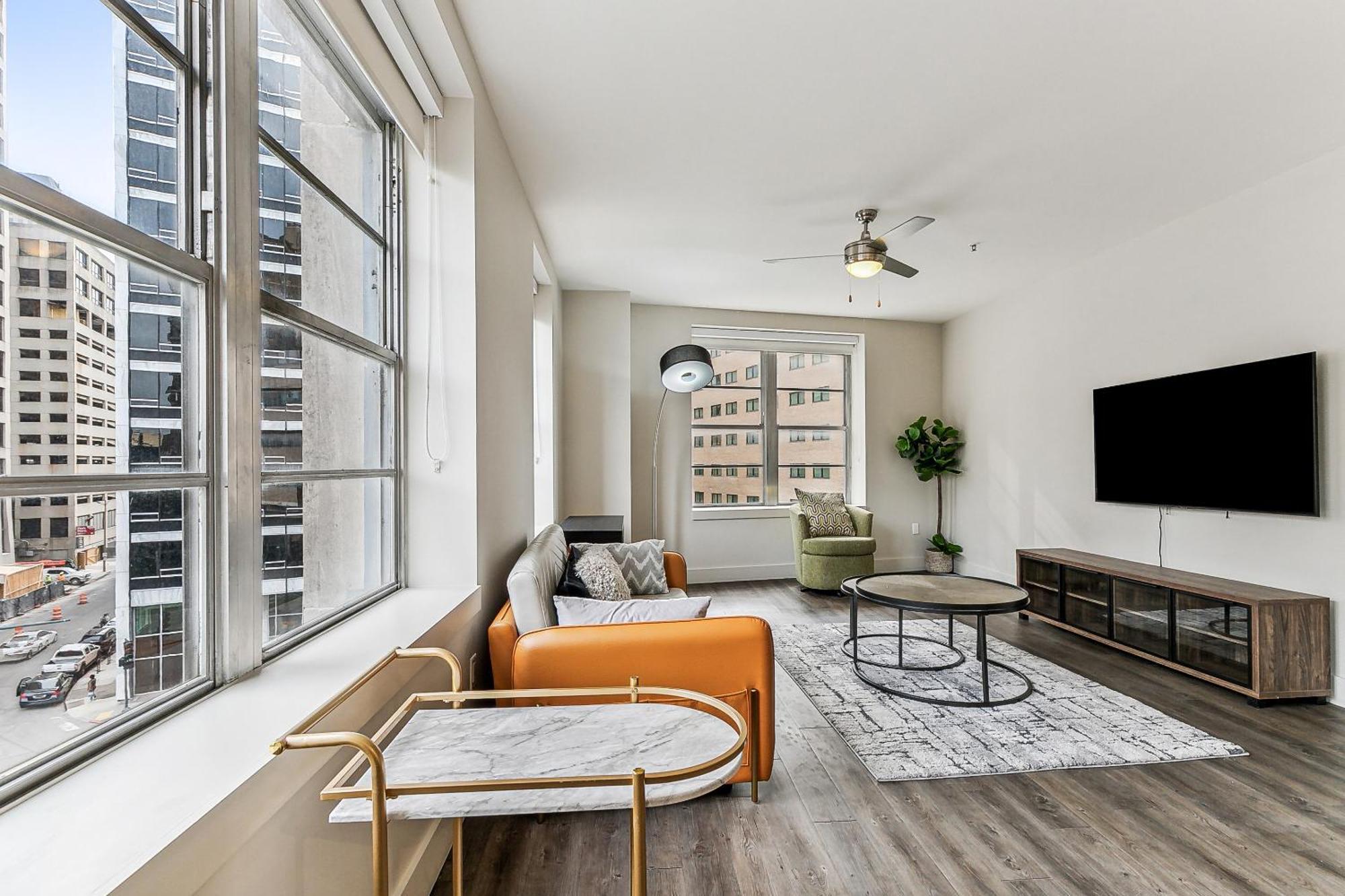 Upscale Condos And Penthouses Close To Canal And Bourbon St Новый Орлеан Экстерьер фото