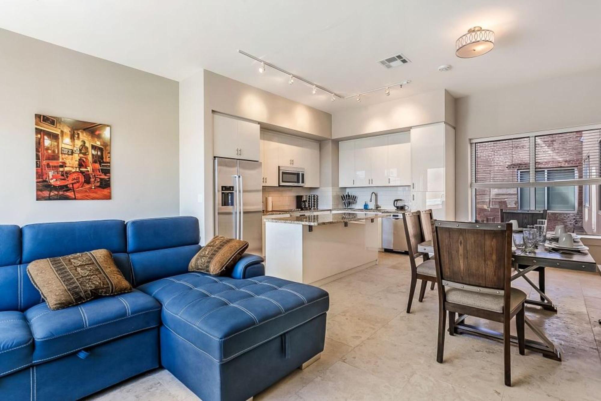 Upscale Condos And Penthouses Close To Canal And Bourbon St Новый Орлеан Экстерьер фото