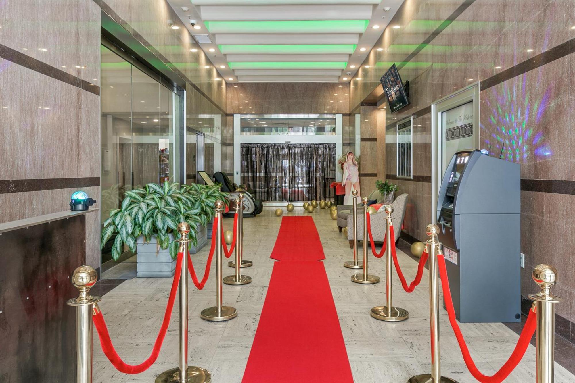 Upscale Condos And Penthouses Close To Canal And Bourbon St Новый Орлеан Экстерьер фото